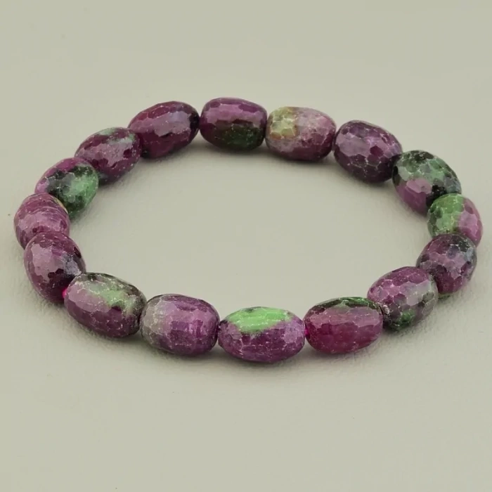 Рубін: Король дорогоцінних каменів